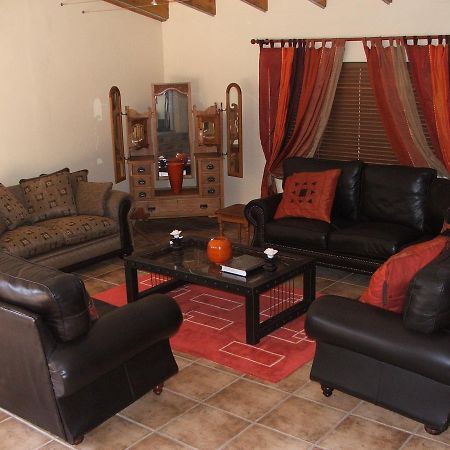 Scorpio Guest House Vredenburg Bagian luar foto
