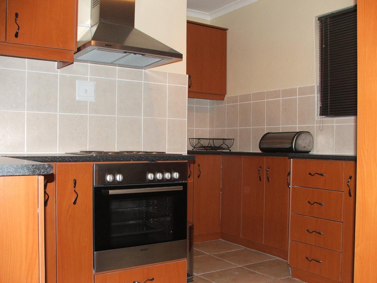 Scorpio Guest House Vredenburg Bagian luar foto